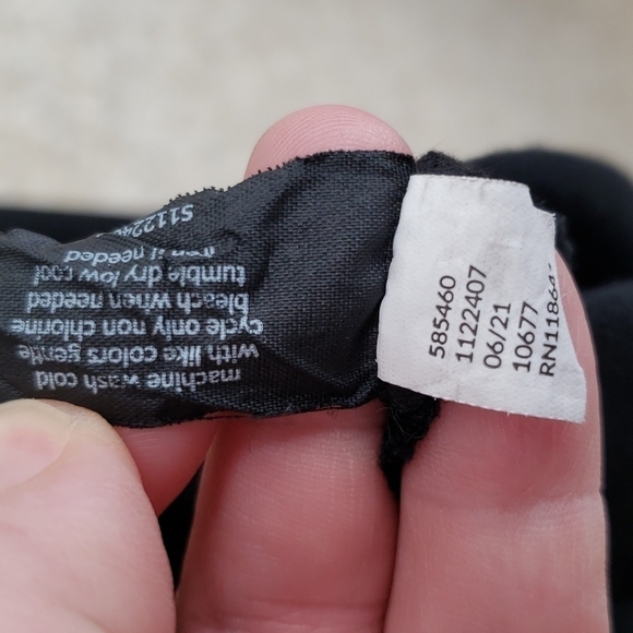 Lane Bryant Women US 26 Black White Top Long Sleeve Viscose Embroidered Eyelet - Picture 5 of 7